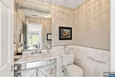 3 Regency Circle, Englewood, NJ 07631 - Photo 11
