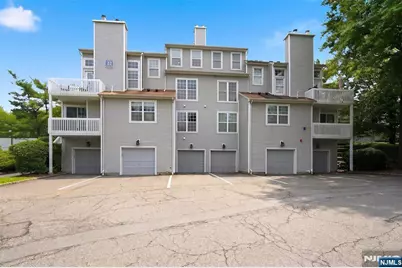 3 Regency Circle, Englewood, NJ 07631 - Photo 19