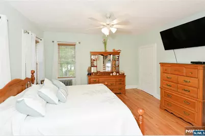 70 Fontaine Avenue, Bloomfield, NJ 07003 - Photo 13