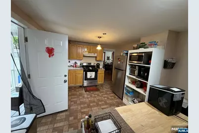 413 S Pine, Roselle, NJ 07203 - Photo 13