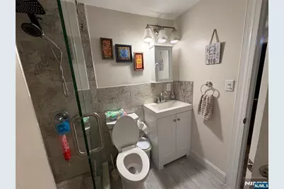 413 S Pine, Roselle, NJ 07203 - Photo 21