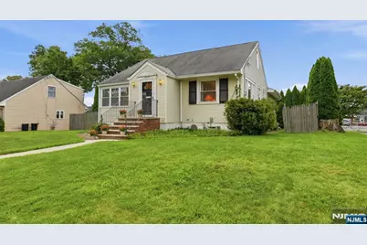 26 Dora Avenue, Waldwick, NJ 07463 - Photo 15