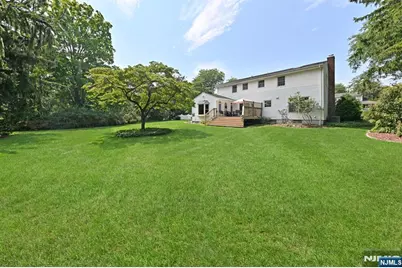 250 Meadowbrook Road, Wyckoff Township, NJ 07481 - Photo 29