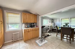342 Lincoln Ave 2nd Fl, Elmwood Park, NJ 07407 - Photo 3