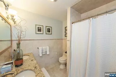 223 Division Avenue, Garfield, NJ 07026 - Photo 15