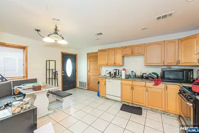 223 Division Avenue, Garfield, NJ 07026 - Photo 29