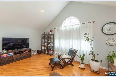 223 Division Avenue, Garfield, NJ 07026 - Photo 9