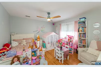 223 Division Avenue, Garfield, NJ 07026 - Photo 17
