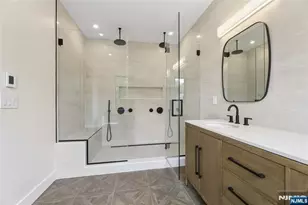 1 Bancroft Pl, Cresskill, NJ 07626 - Photo 23