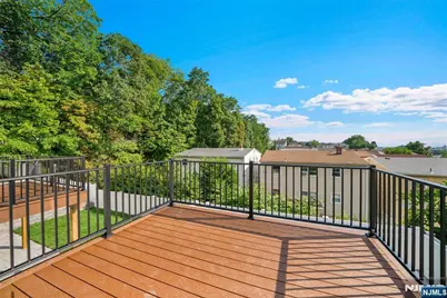 686 Probst Avenue B #B, Fairview, NJ 07022 - Photo 27