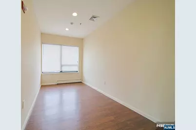 280 Broad Avenue 3F #3F, Palisades Park, NJ 07650 - Photo 9