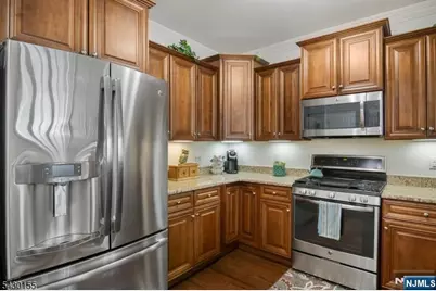 6102 Veterans Drive, Rockaway Township, NJ 07885 - Photo 7