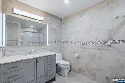 5312 City Place 5312 #5312, Edgewater, NJ 07020 - Photo 9