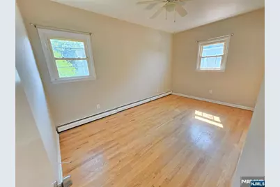 437 Broad Street, Carlstadt, NJ 07072 - Photo 11
