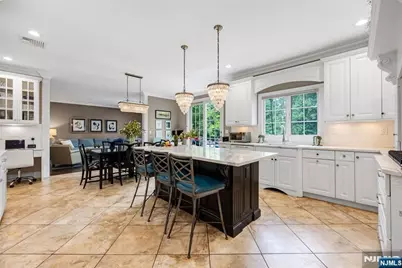 68 Eagle Rim Road, Upper Saddle River, NJ 07458 - Photo 15