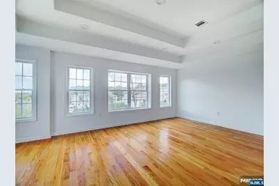 8907 Grand Avenue 2 #2, North Bergen, NJ 07047 - Photo 5