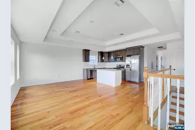 8907 Grand Avenue 2 #2, North Bergen, NJ 07047 - Photo 9