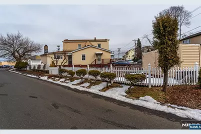 28 Butler Street, Clifton, NJ 07011 - Photo 23
