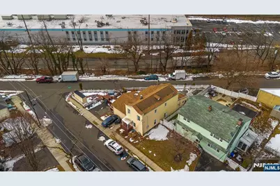 28 Butler Street, Clifton, NJ 07011 - Photo 27