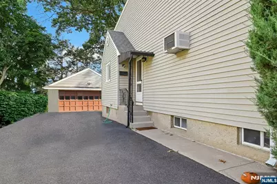 44 12th, Hawthorne, NJ 07506 - Photo 3