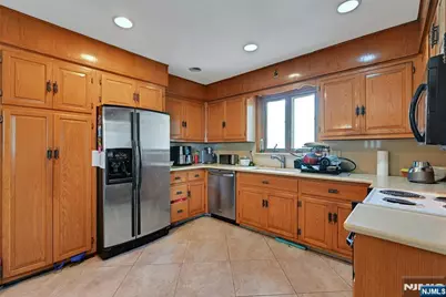 44 12th, Hawthorne, NJ 07506 - Photo 11