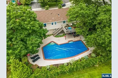 13-55 Comerford Place, Fair Lawn, NJ 07410 - Photo 21