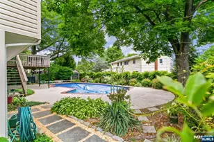 13-55 Comerford Pl, Fair Lawn, NJ 07410 - Photo 21