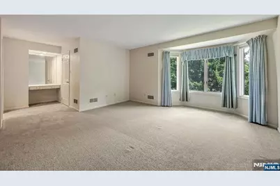 43 Forsgate Court 43C #43C, Washington Township, NJ 07676 - Photo 19
