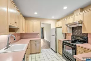 43 Forsgate Ct 43C, Washington Township, NJ 07676 - Photo 13