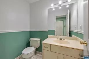 43 Forsgate Ct 43C, Washington Township, NJ 07676 - Photo 17
