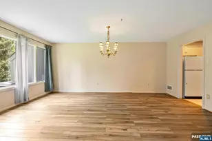 43 Forsgate Ct 43C, Washington Township, NJ 07676 - Photo 11