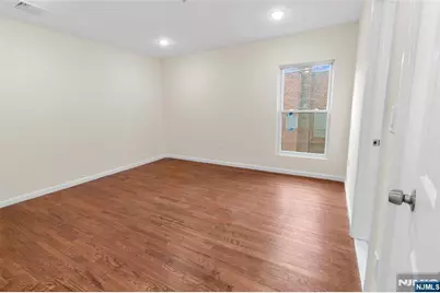 1142 Clinton Avenue 1 #1, Irvington, NJ 07111 - Photo 7