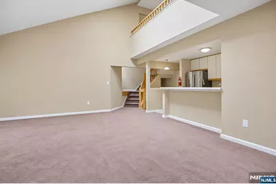 31 Markham Circle 31 #31, Englewood, NJ 07631 - Photo 5