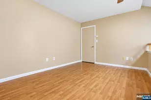 31 Markham Circle 31, Englewood, NJ 07631 - Photo 17