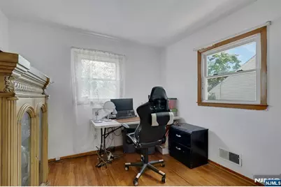 48 Doherty Drive, Clifton, NJ 07013 - Photo 17