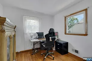 48 Doherty Dr, Clifton, NJ 07013 - Photo 17