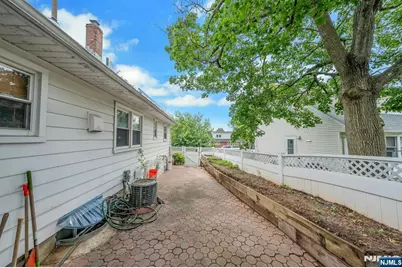 48 Doherty Drive, Clifton, NJ 07013 - Photo 5