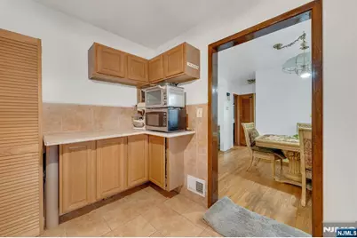 48 Doherty Drive, Clifton, NJ 07013 - Photo 15