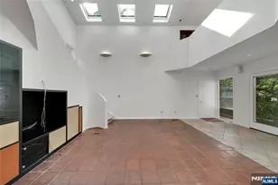 262 W Saddle River Rd, Upper Saddle River, NJ 07458 - Photo 15