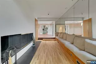 262 W Saddle River Rd, Upper Saddle River, NJ 07458 - Photo 7