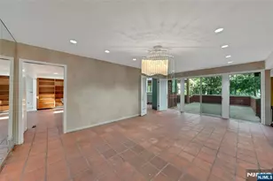 262 W Saddle River Rd, Upper Saddle River, NJ 07458 - Photo 9