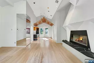262 W Saddle River Rd, Upper Saddle River, NJ 07458 - Photo 21