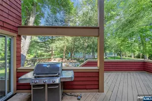 262 W Saddle River Rd, Upper Saddle River, NJ 07458 - Photo 29