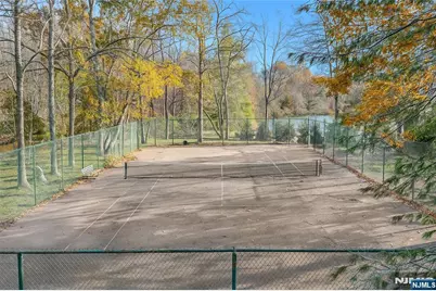 262 W Saddle River Road, Upper Saddle River, NJ 07458 - Photo 7