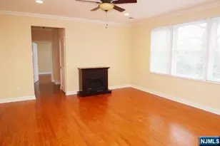 22 Hemlock Ln 22, Tenafly, NJ 07670 - Photo 3