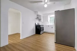 4-21 Saddle River Road 2, Fair Lawn, NJ 07410 - Photo 3