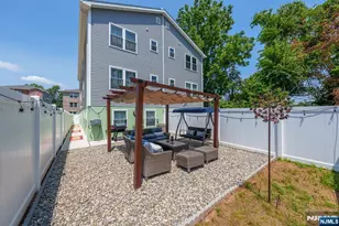 34 Garibaldi Ave, Newark, NJ 07114 - Photo 35