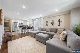 34 Garibaldi Ave, Newark, NJ 07114 - Photo 5