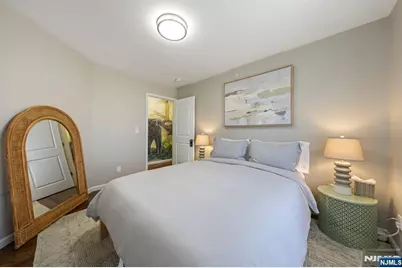 34 Garibaldi Avenue, Newark, NJ 07114 - Photo 27