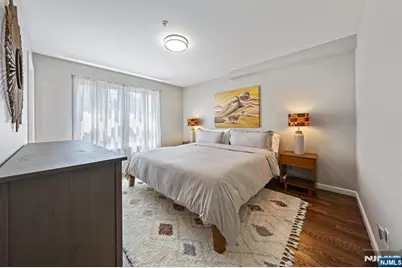 34 Garibaldi Avenue, Newark, NJ 07114 - Photo 15